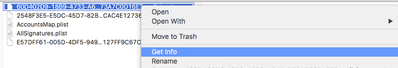 Finder Get Info window opened for the Mail signature file